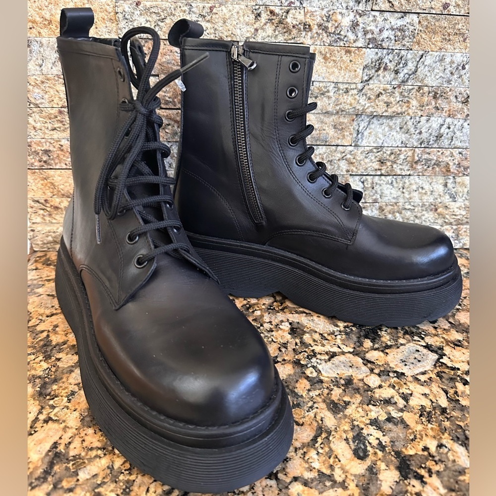BALDININI ANKLE BOOTIE - Picture 2 of 12